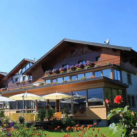 Airporthotel - Am Airport 4* Solnohrad