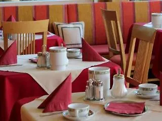 Airporthotel - Am Airport Hotel Solnohrad