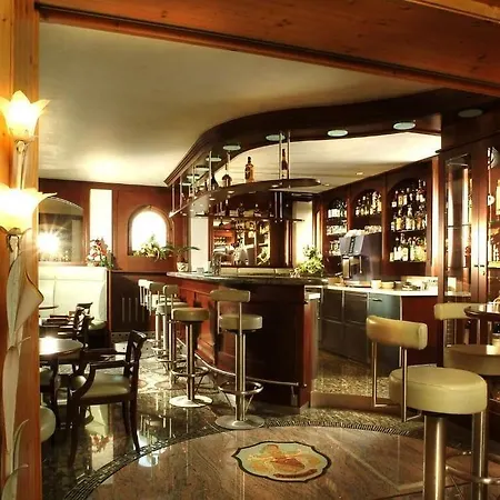 Airporthotel - Am Airport 4* Salzburgo