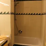 Hotel Airporthotel - Am Airport 4*