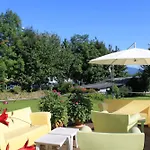 Airporthotel - Am Airport 4*