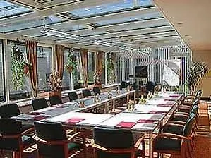 Szálloda Airporthotel - Am Airport