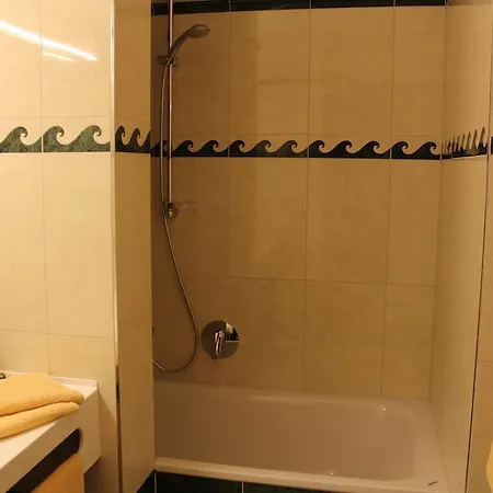 Airporthotel - Am Airport Szálloda 4*